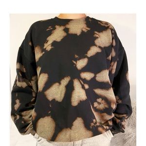 Black Tie Dye Sweatshirt